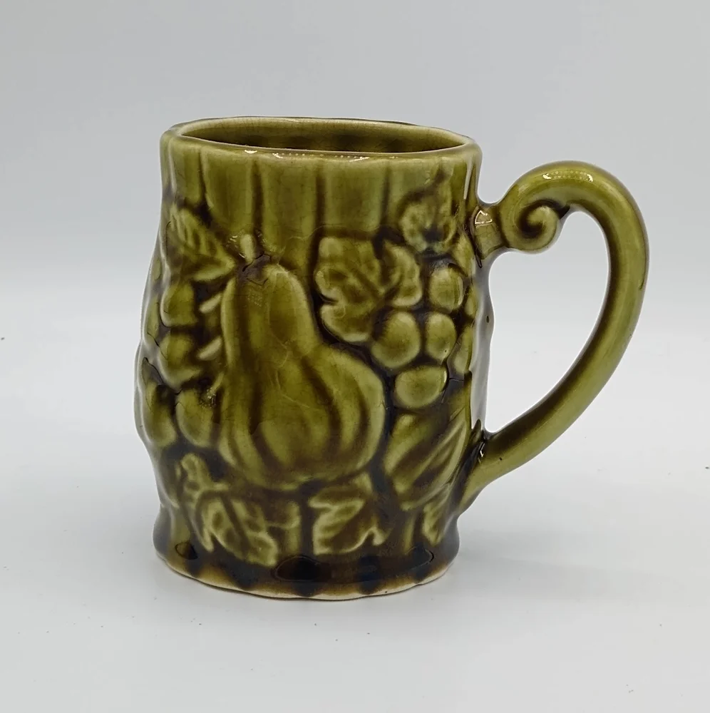 Japan Ceramic Embossed Relief Fruit Grapes Pears Avocado Green Tea Cup Mug Vtg